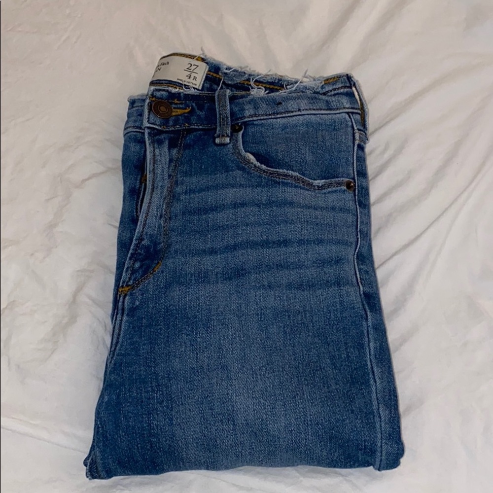 A&F High Rise Ankle Jean